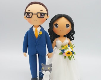 Wedding cake topper with cat, Bride & groom with cat cake topper, Cat wedding cake topper, Cat lover wedding gift, Cat Mama wedding decor