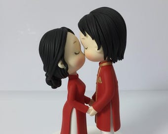 Ao dai & Kurta wedding cake topper, Vietnam bride and Indian groom cake topper, hold hand wedding couple figurine
