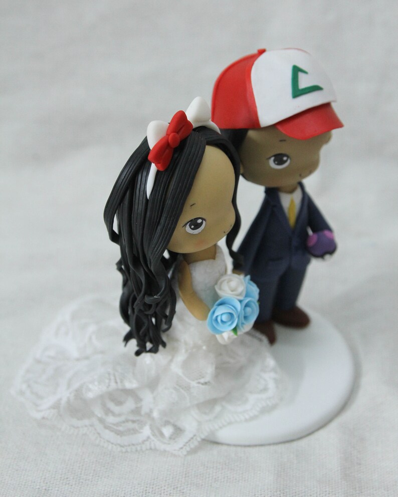 Game Commission wedding cake topper, Anime character figure, Geek Nerd party decoration, Kawaii cake decor image 4