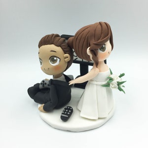 Gamer Funny Wedding Cake Topper, Video Game Addict Rehearsal Topper, Bride Pulling Groom, Bride Dragging Groom, Gamer Wedding Cake Topper