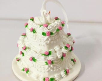 2 tier Vintage Heart Wedding Cake Ornament, Anniversary gift for parent, Wedding Cake Replica, Christmas gift for grandparent