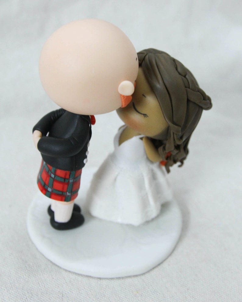 Scottish Wedding Cake Topper, Forehead Kissing Wedding Cake Topper, Scottish groom in kilt topper, Personalised Wedding cake decoration image 8