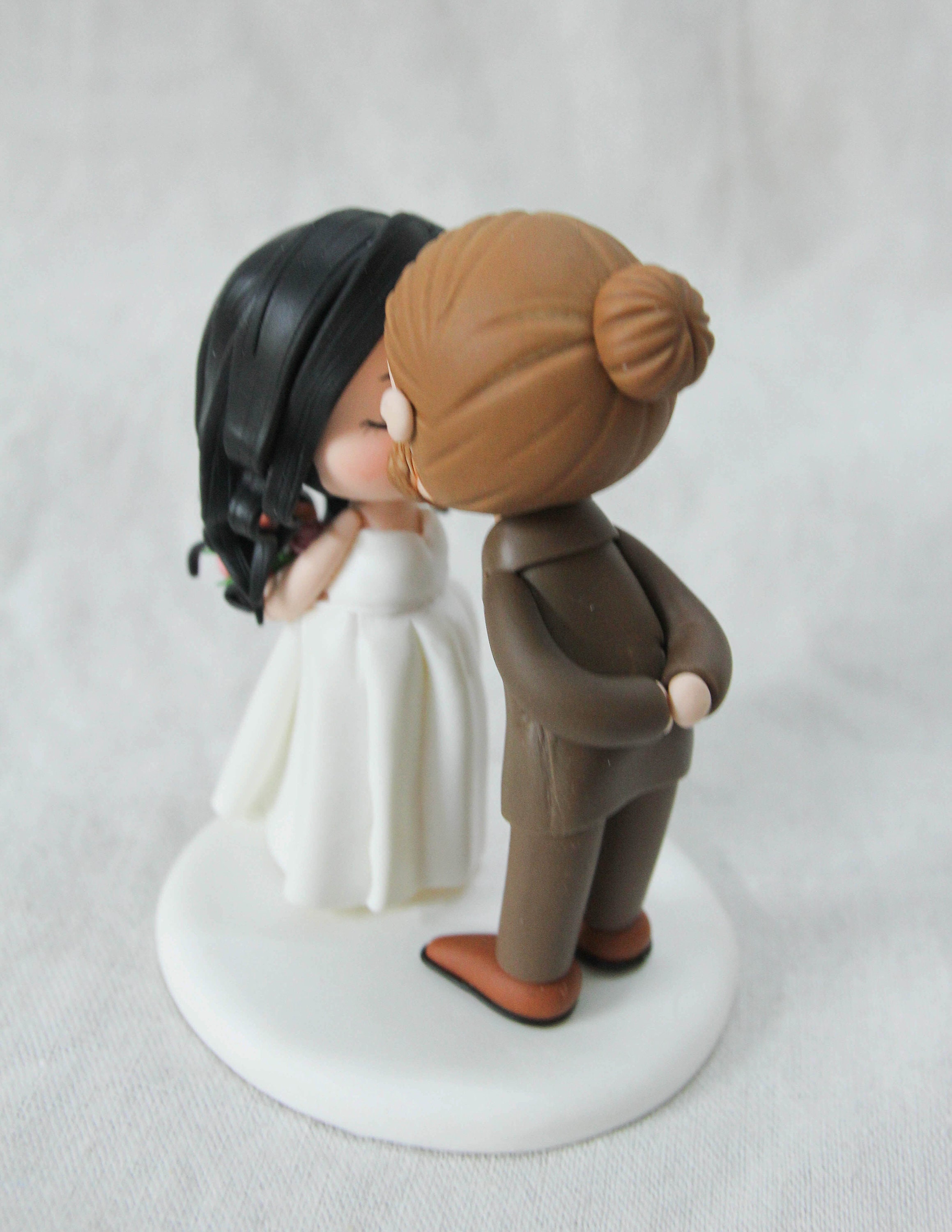Man Bun Groom and Curly Hair Bride Wedding Cake Topper, Kissing Couple ...
