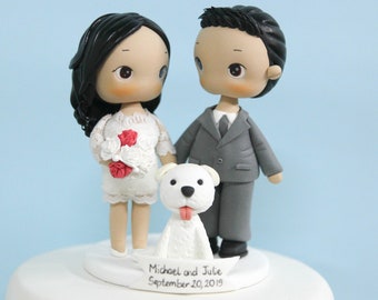 Wedding cake topper with dog, Bride & groom with pet clay figurine, modern wedding topper, custom wedding cake decoration, Mr and Mrs topper