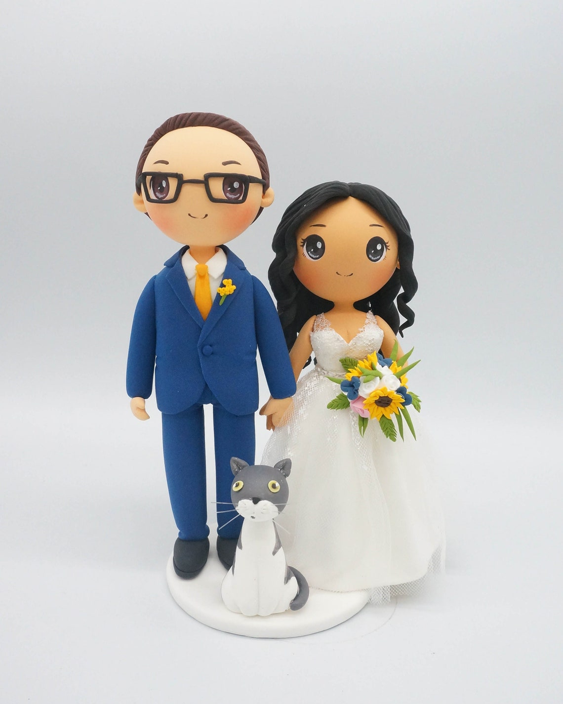 34 Cake Topper Ideen für deine Hochzeit - von personalisiert bis lustig Hochzeit Torten topper mit Katze Braut & Bräutigam mit Katze Bild 1