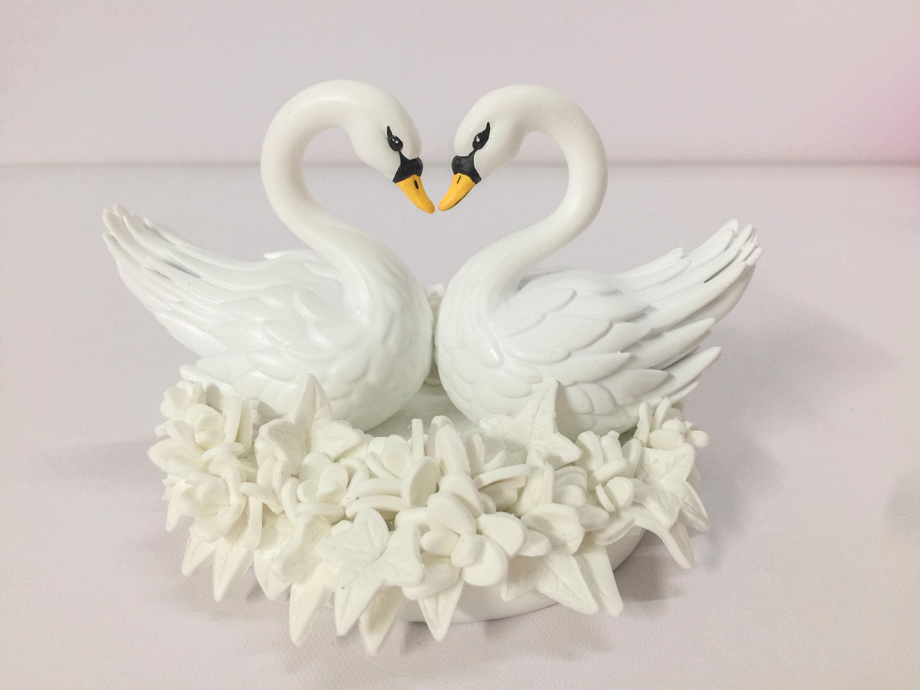 Lenox Promesses De Mariage - Topper Gâteau Opale Innocence Couple Caucasien