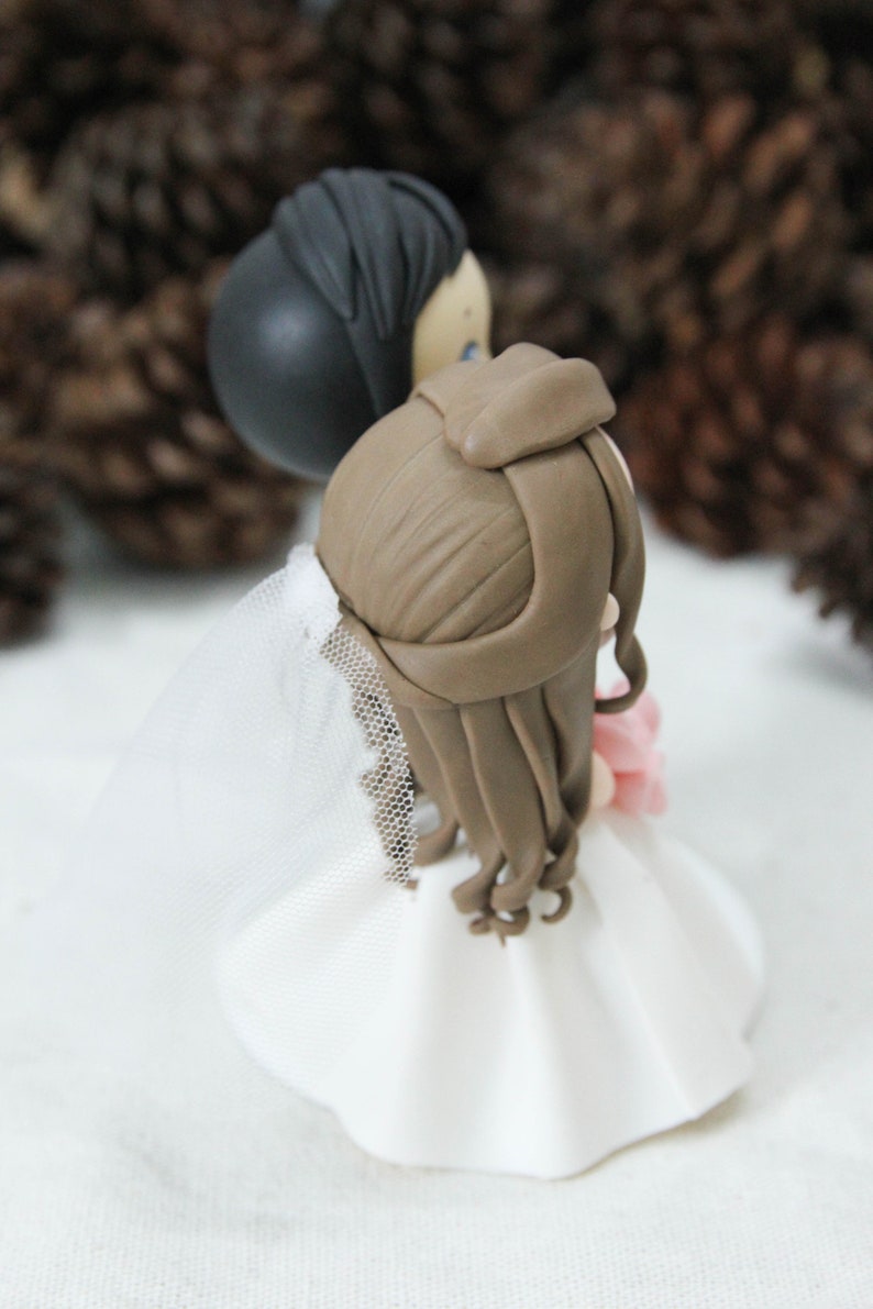 Pink Wedding Cake Topper, Classic Bride & Groom Wedding Cake Topper ...