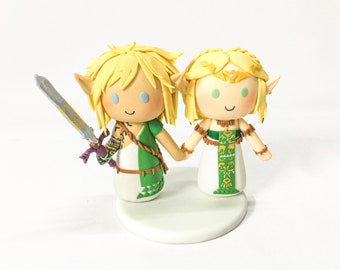Handmade Game Character Wedding Cake Topper: Geek Couple Gift