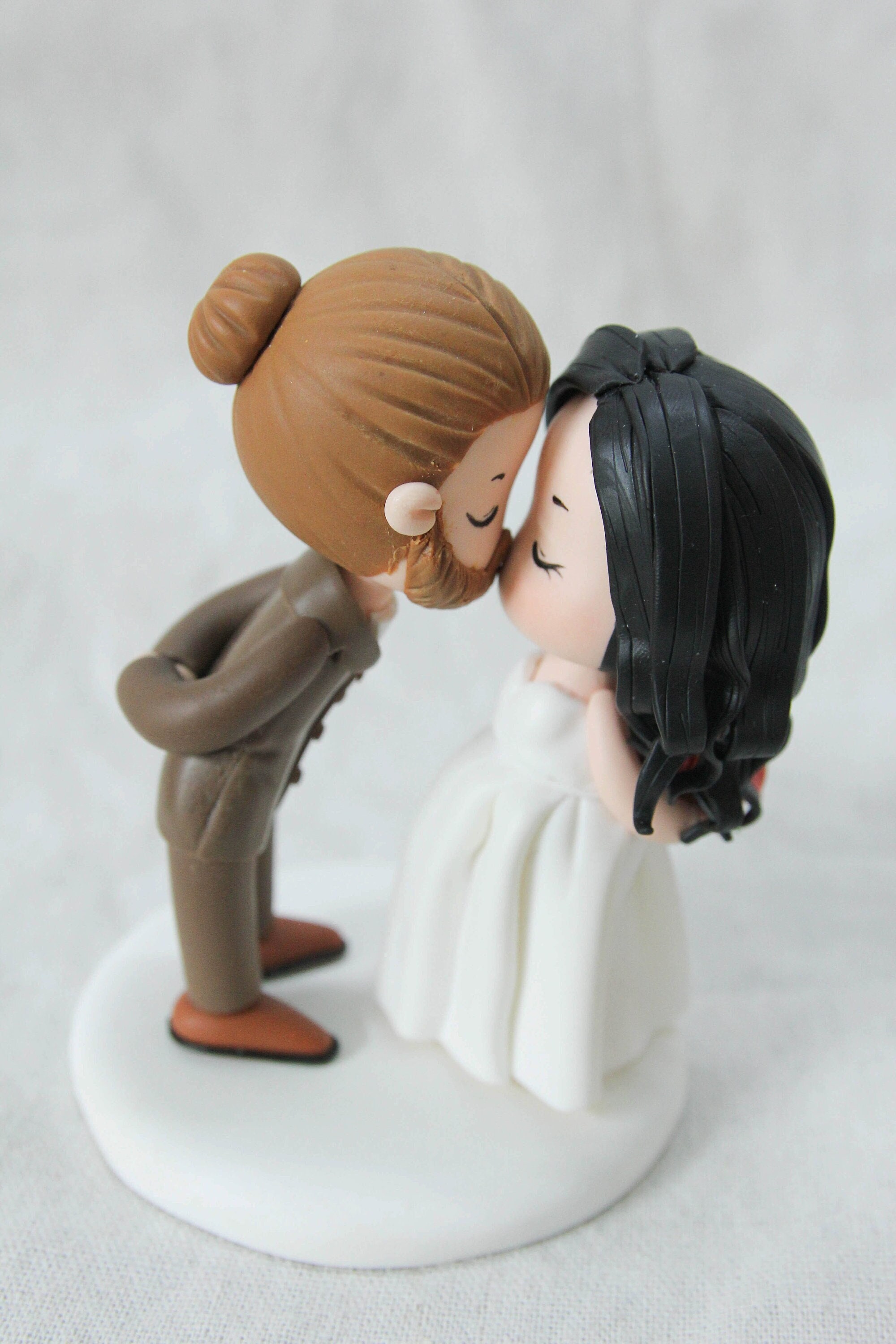 Man Bun Groom and Curly Hair Bride Wedding Cake Topper, Kissing Couple ...