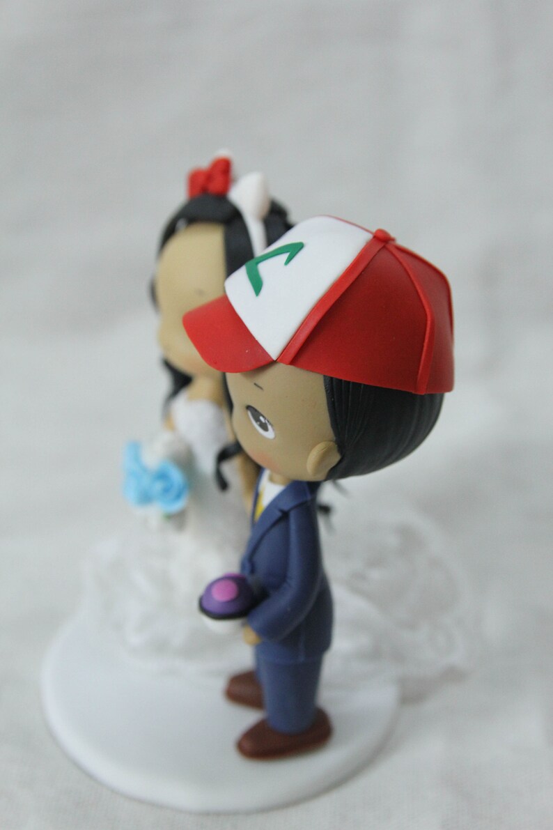 Game Commission wedding cake topper, Anime character figure, Geek Nerd party decoration, Kawaii cake decor image 8
