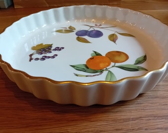 Royal Worcester Evesham Kuchenteller mit Goldrand