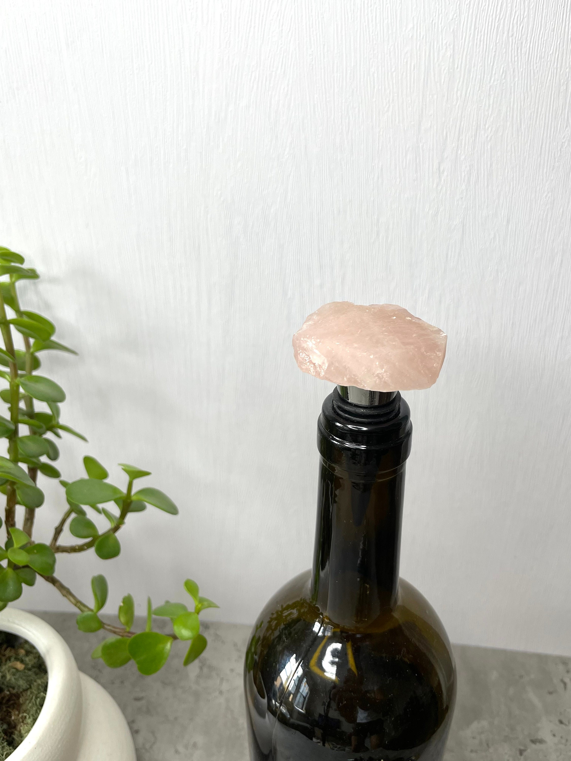 Rose Quartz Wine Stopper | Gemstone Wine Stopper | Wedding Party Gifts | Gender Reveal Part Favor | Brunch Decorations | Cute Gifts