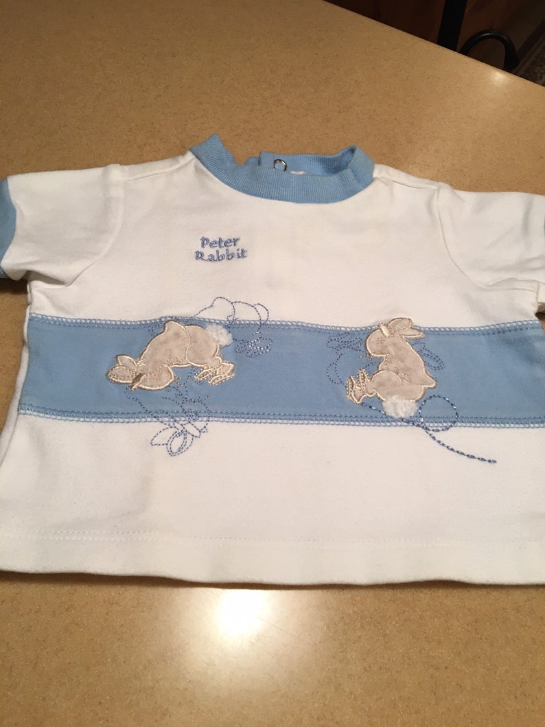 Baby Boys 0-3 months Peter Rabbit 2 piece set Easter Outfit