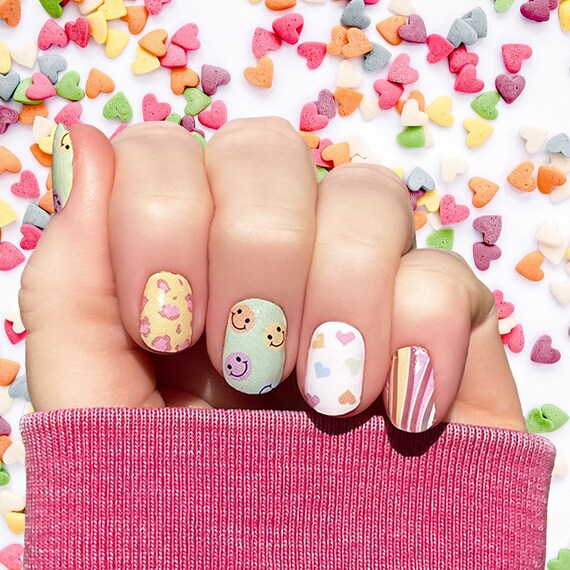 Sunshine nails 2024