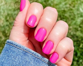 24 pcs Some Like It Hot Pink Press On Nails | Short Square Press On Nails| Short Nail| Nail Press On Short| Glue On Nails| Fake Nails