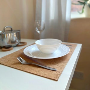 Cork fabric placemats / Large vegan leather table mats - Waterproof, stain-resistant, 100% natural and eco friendly