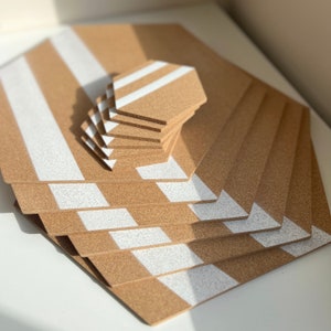 Cork coasters and placemats / White and natural cork hexagonal table mats and coasters with stripes - Sets of 2, 4 or 6 - Eco-friendly