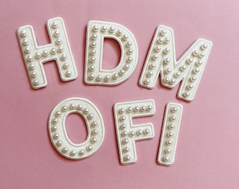 Perlas Letras con cuentas Parches iniciales, adhesivo adhesivo plancha, 2.36" (6 cm)