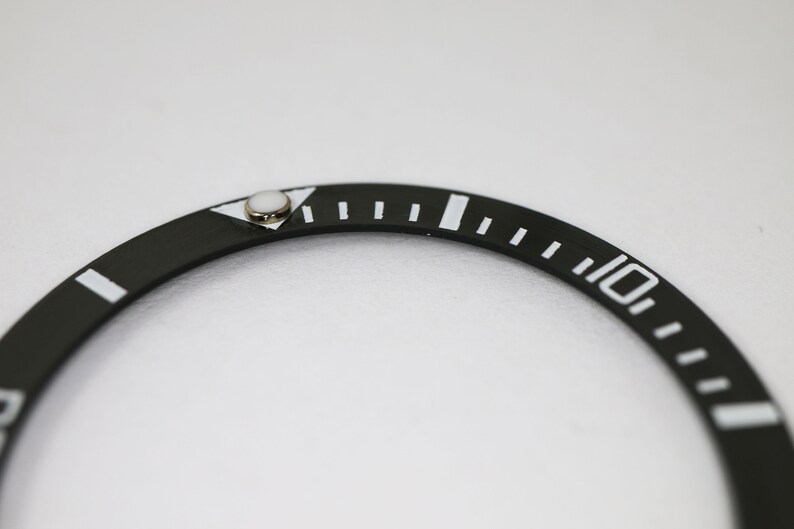 rolex submariner ceramic bezel insert