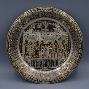 Wall Hanging Copper Plate Egyptian Decorative Pharaohnic scene solid Brass Ornate made in egypt