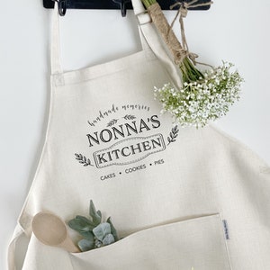 Personalized Canvas Apron for Nonna: Unique Farmhouse Kitchen Gift | Mother&#39;s Day Baking Accessory