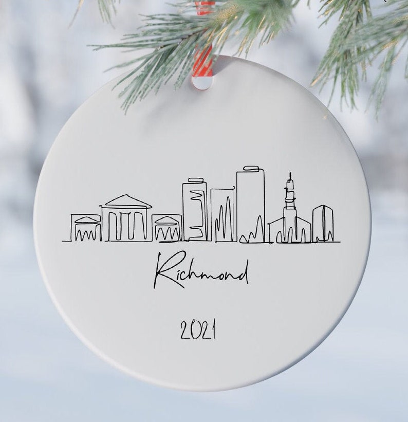 Richmond Personalized Ceramic Christmas Tree Ornament for Newlyweds and