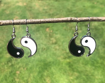 minimal earring small earring little earring symbolic earring one silver dangle gift for him One clip-on yin yang dangle mens earring
