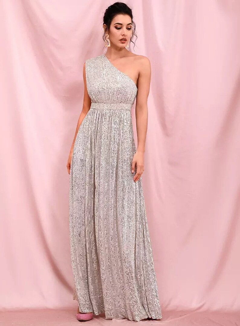 sequin queen