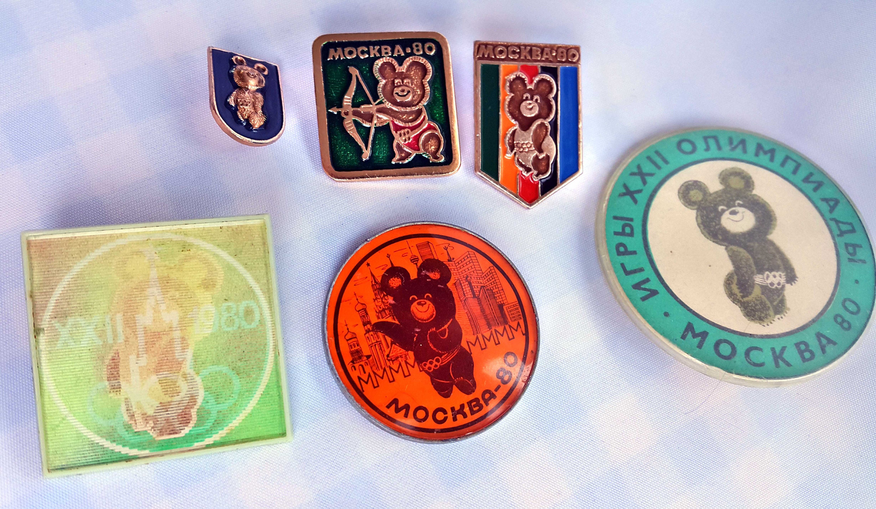 Insigne Vintage – Jeux Olympiques Moscou 1980 – Pin’s été Original