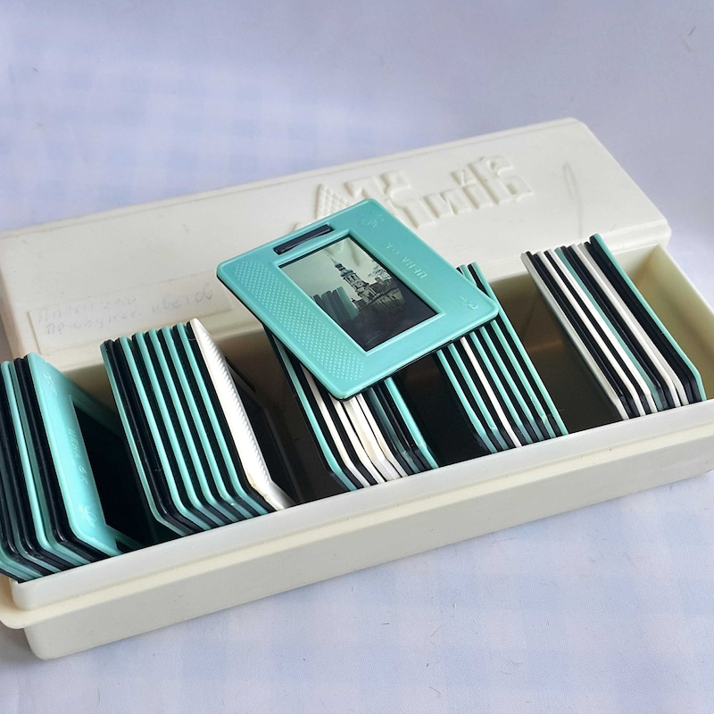 Color Slide Projector - Etsy