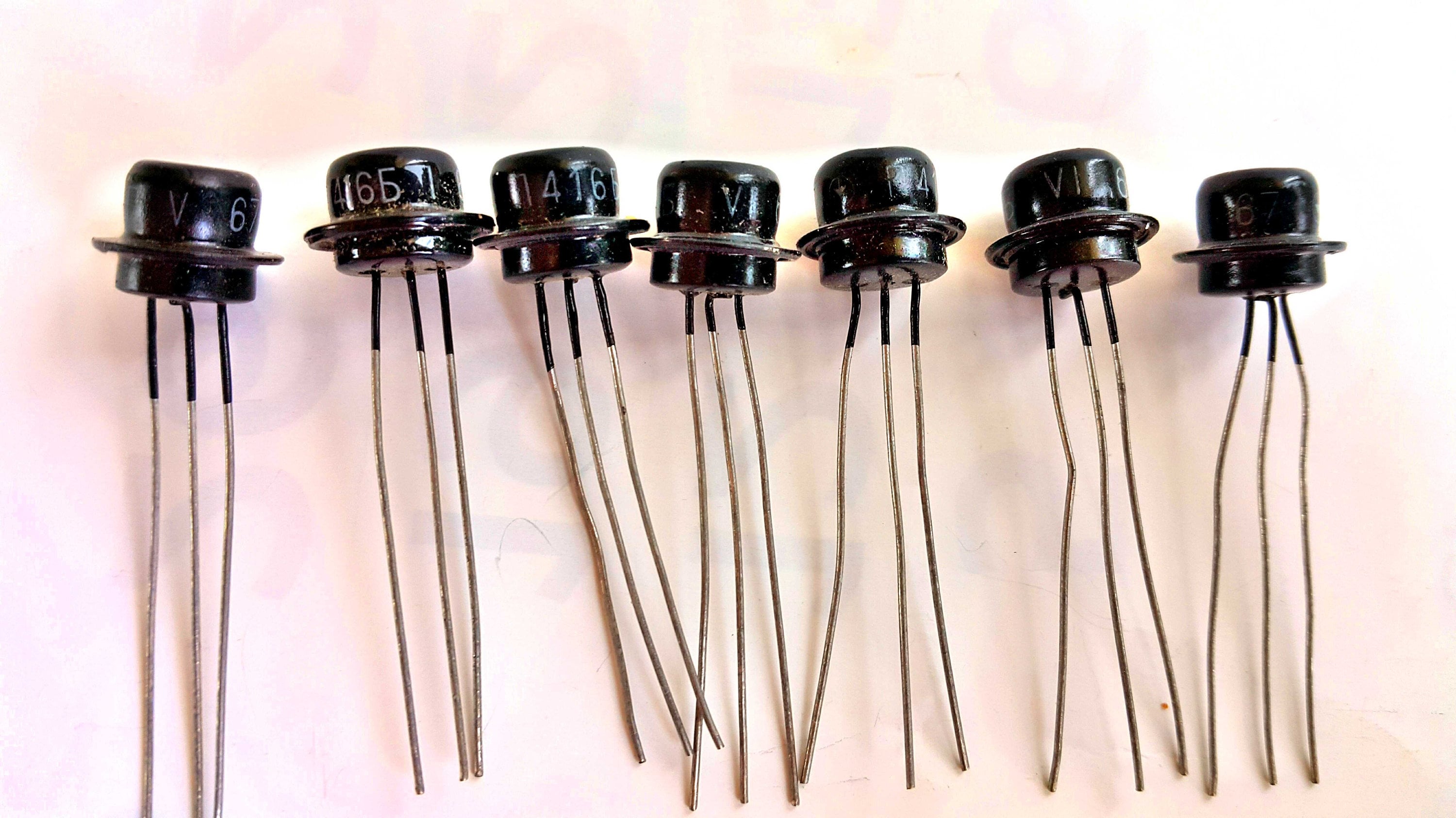 AF200 Germanium Transistor PNP von SIEMENS vergoldet Vintage 2 Stück