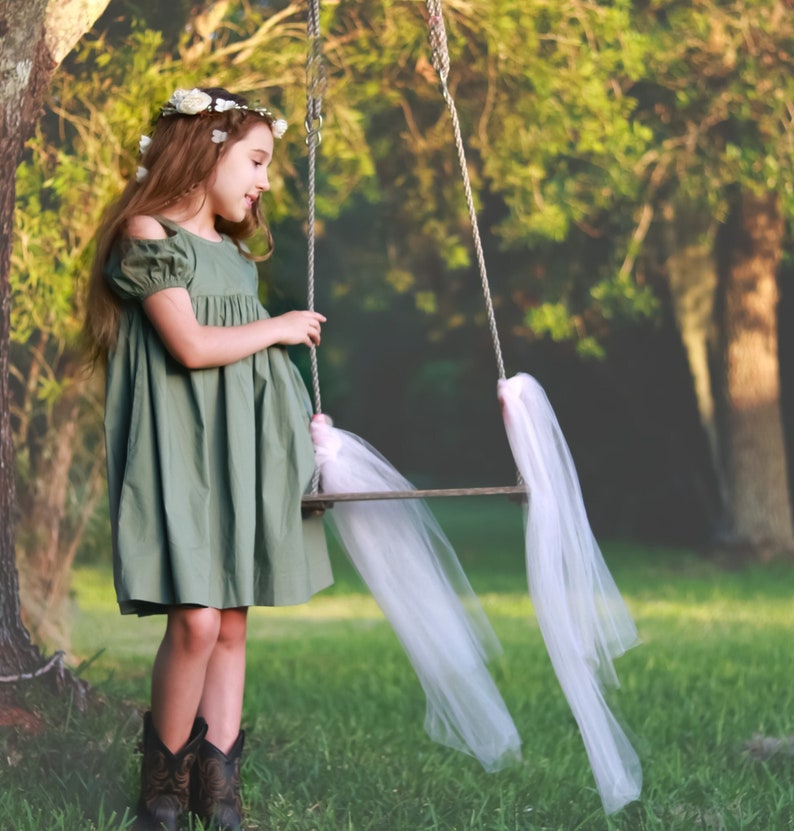 Girls Cold Shoulder Romantic Dress / Elegant Flower Girl Dress / Girls Vintage Inspired Cotton Dress / Toddlers Girls Portraits Dress. Olive Green