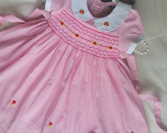 Vestido de niña bordado de Gingham rosa / Vestido de 1er cumpleaños y conjunto de flores / Vestido ahumado a cuadros rosa / Vestido de picnic para niña pequeña