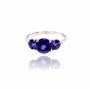14KW Three-stone Tanzanite Ring