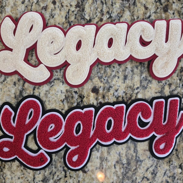 Legacy Chenille Patch-2 opties: rood en zwart of karmozijn en crème (opstrijkbaar) 11 x 4,5 inch
