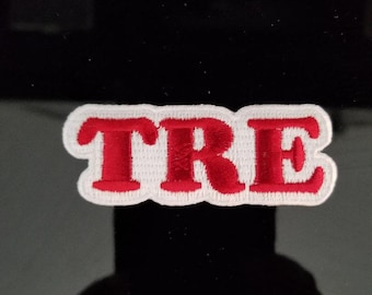 TRE opstrijkbare geborduurde patch van 3 x 1 inch (rood/wit)