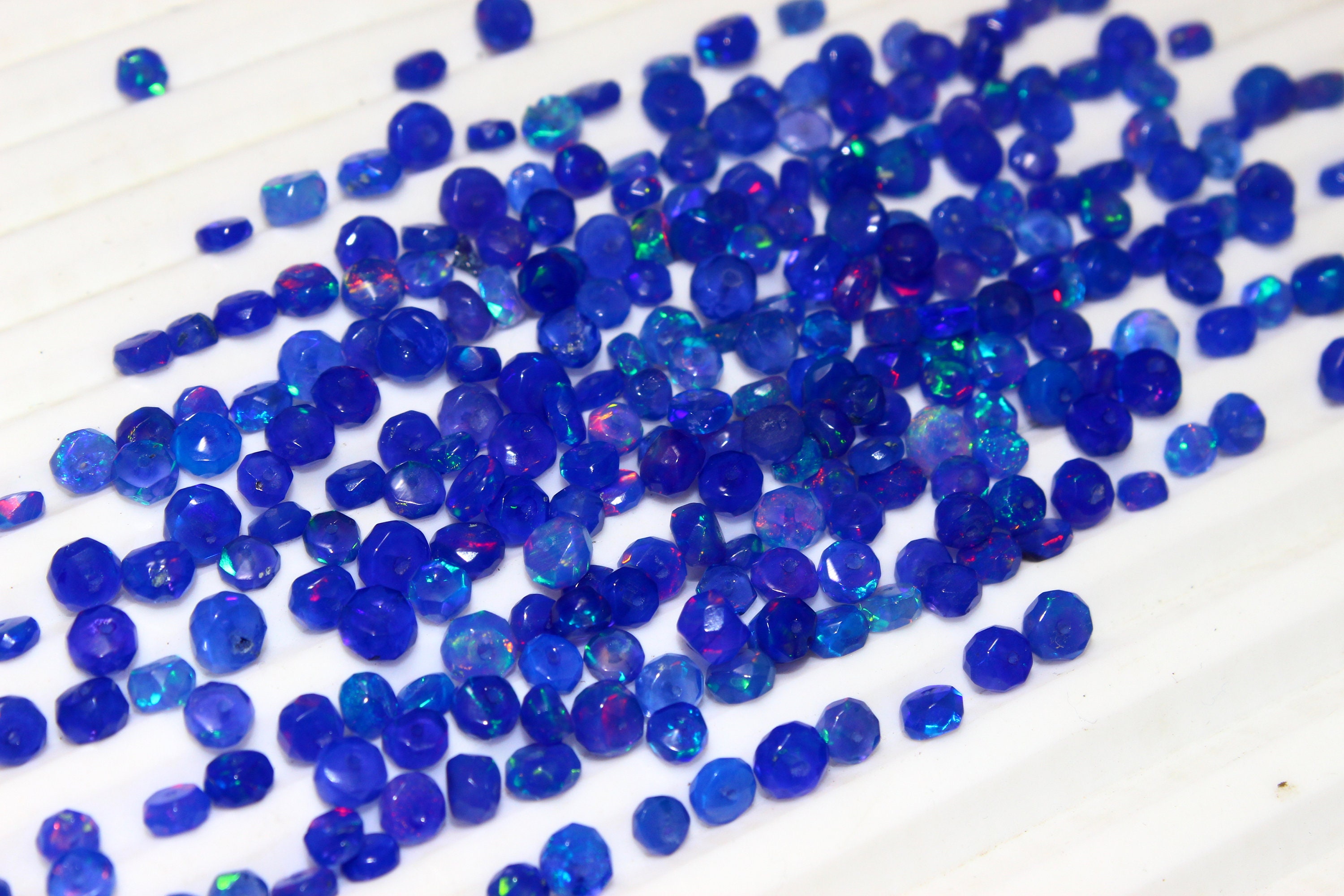 Lot De 25+ Perles Opale éthiopienne Facettée 4-5mm - Rondelle, Naturelle, Fait Main
