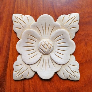 Pair of  Quality Floral Carved Furniture Rosette Onlay