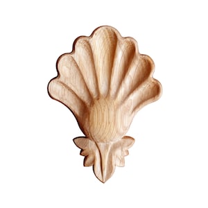 PAIR of Shell Leaf Carved Pendant Appliques, 3&quot;Wx4-1/4&quot;H