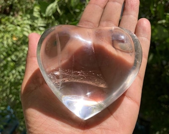Corazón hinchado de cuarzo transparente AAA - Corazón de cristal - Corazón tallado - Corazón de piedra preciosa - Cristal de cuarzo transparente / Cristal del chakra de la corona
