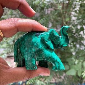 Beautfiul Malachite Elephant - Crystal Carving, Housewarming Gift, Home Decor, Healing Crystals and Stones