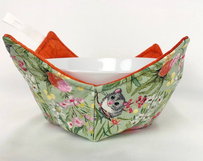 Australian themed reversible Bowl Cosies 100% cotton.  Other designs and sets of 4 in separate listings. Australian shop.