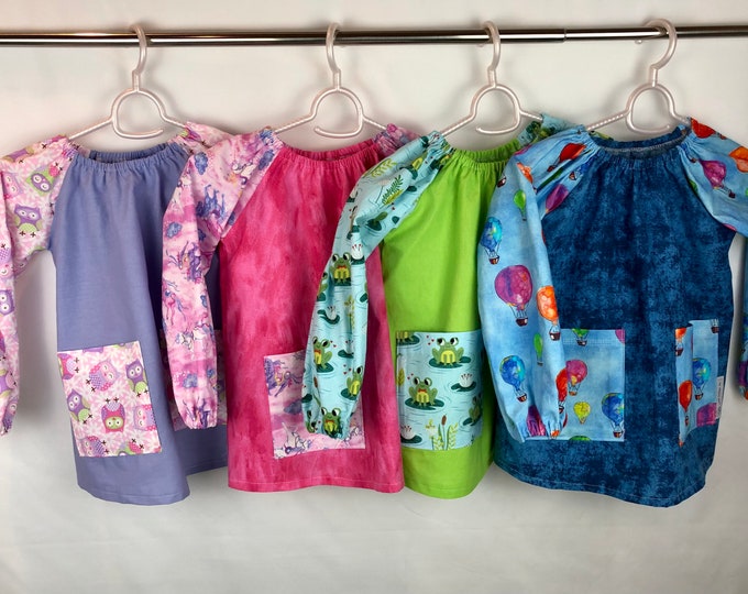 Size 3-4 Colorful Personalized Cotton Child’s Long Sleeved Art Smock. Full coverage bib
