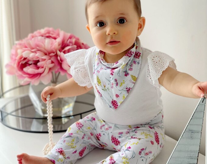 Baby Leggings & Matching Bib Set Size 6-9 months