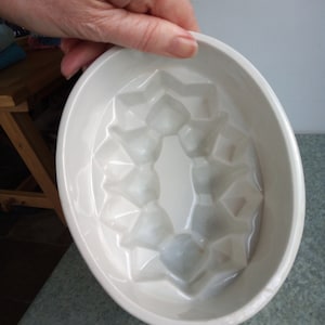 Antique Jelly Mould.  White Stoneware Jello Mould. Kitchenalia, Period, Country and Retro Kitchens.