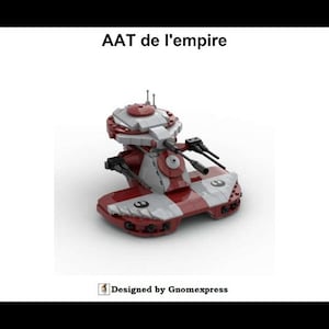 Può includere: Un modello Lego rosso e bianco di un carro armato AAT di Star Wars. Il carro armato ha una torretta girevole con due cannoni. Il modello è stato progettato da Gnomexpress.
