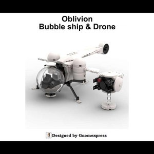 Könnte beinhalten: Ein weißes Modell eines futuristischen Blasenschiffs und einer Drohne, mit einem klaren Blasencockpit und einer rotierenden Drohne, die an der Seite befestigt ist. Das Modell ist mit "Oblivion Bubble ship & Drone" und "Designed by Gnomexpress" beschriftet.