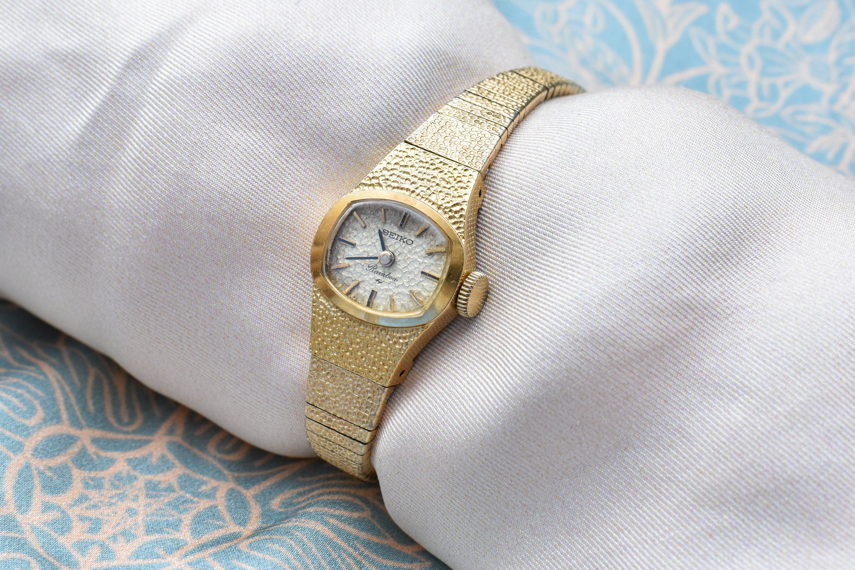 Small Vintage Gold Plated Seiko Rainbow Ladies Manual Watch - Etsy