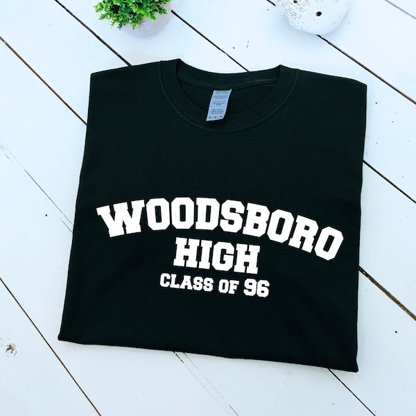 Scream Highschool Woodsboro High Class of 96 print unisex T-shirt, ghostface, halloween clothing, horror, halloween costume, adult sizes,