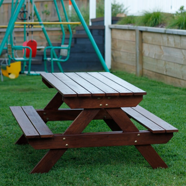 Kinderpicknicktafel PLANNEN (in digitaal formaat) - Voor een doe-het-zelf-tafel